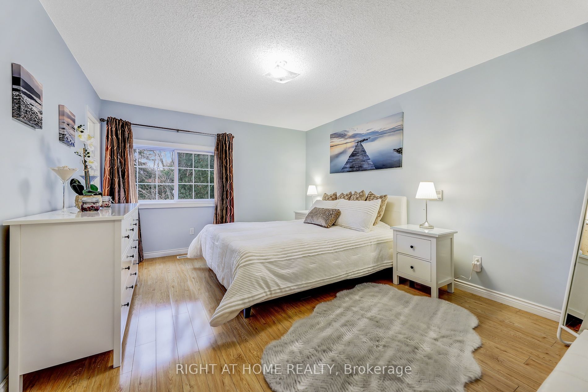 130 Mosaics Ave 40