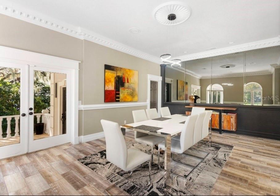 1126 Brownshire Court
