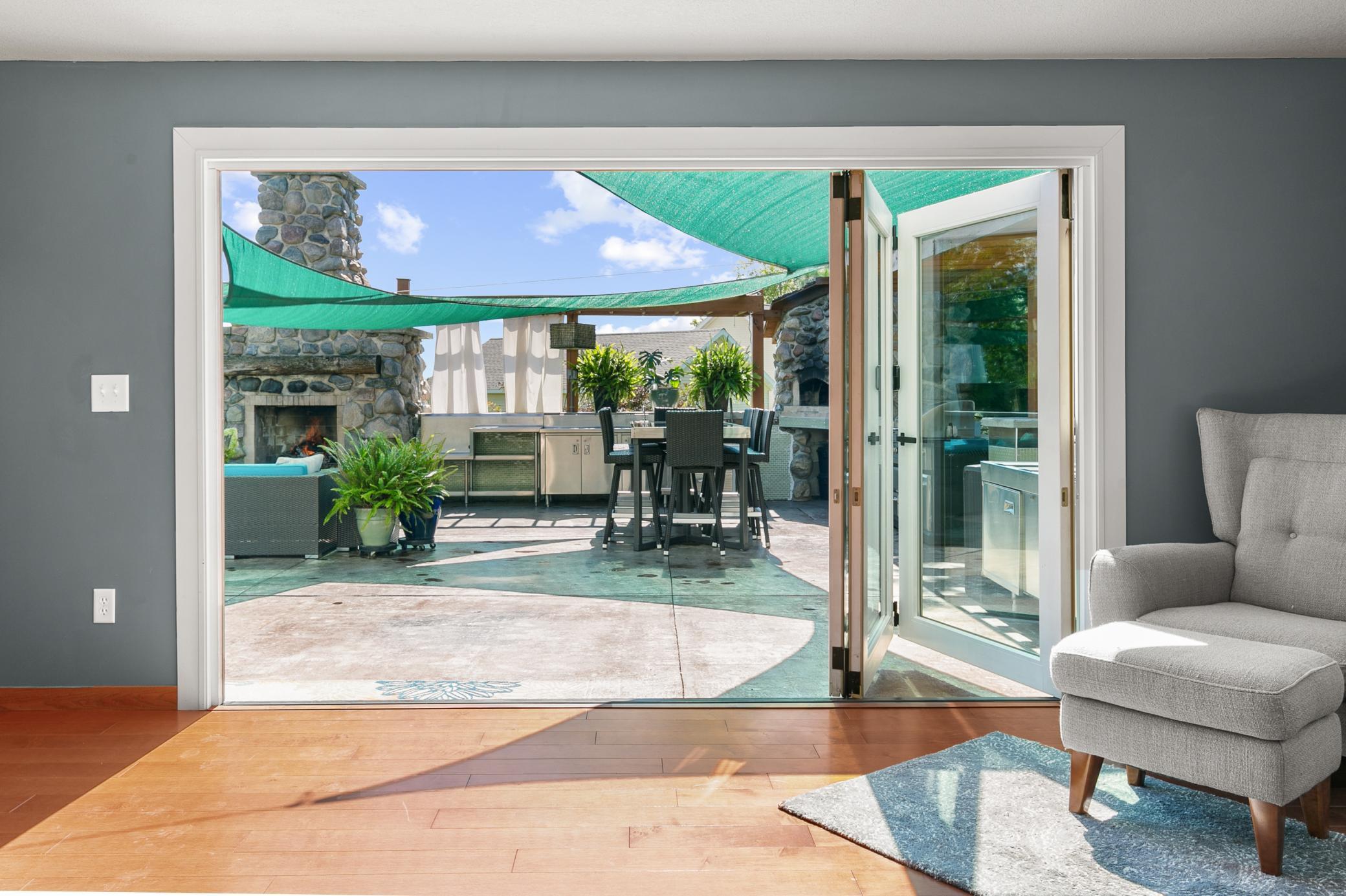 20942 Marshfield Circle