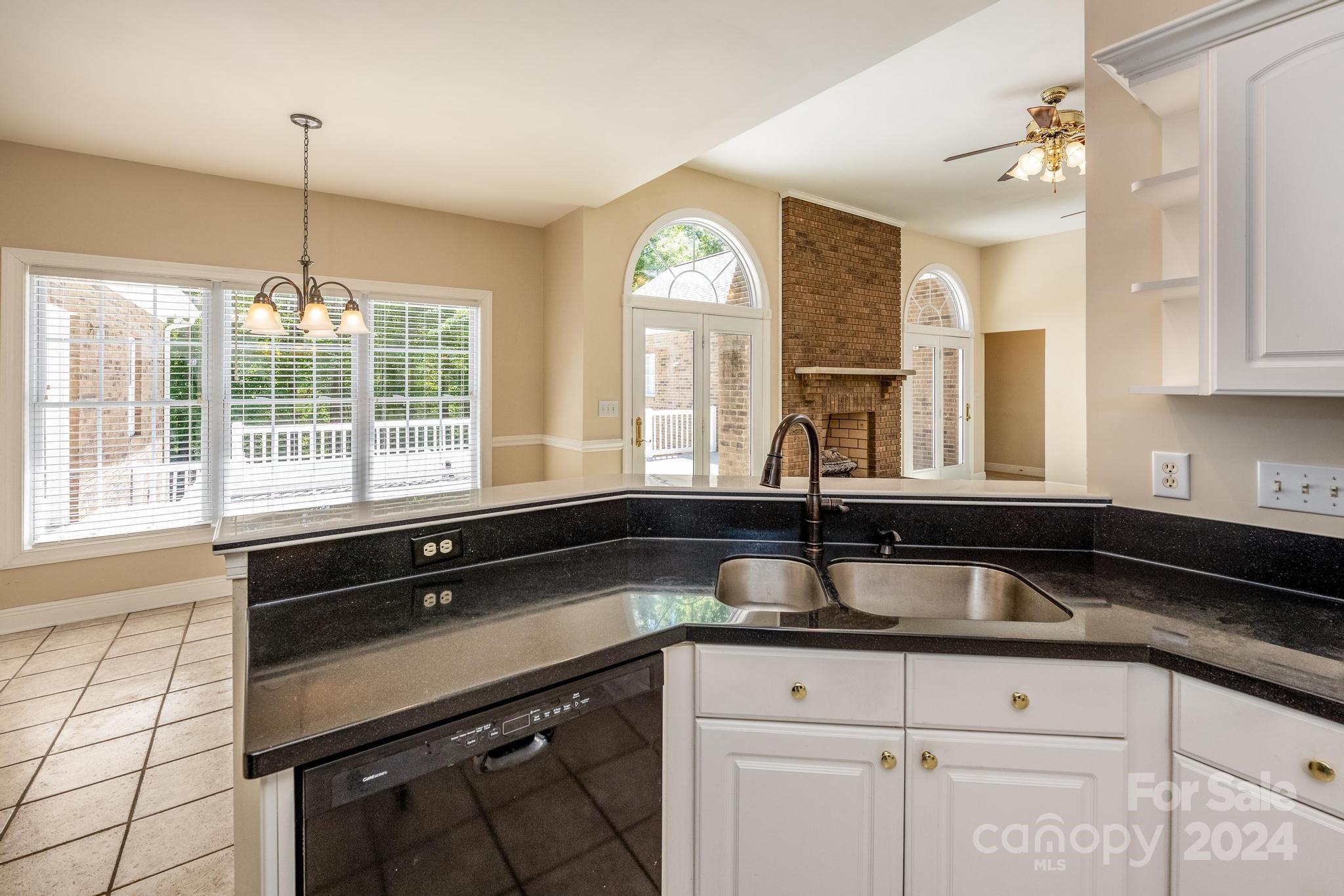 6730 Hawks Nest Lane