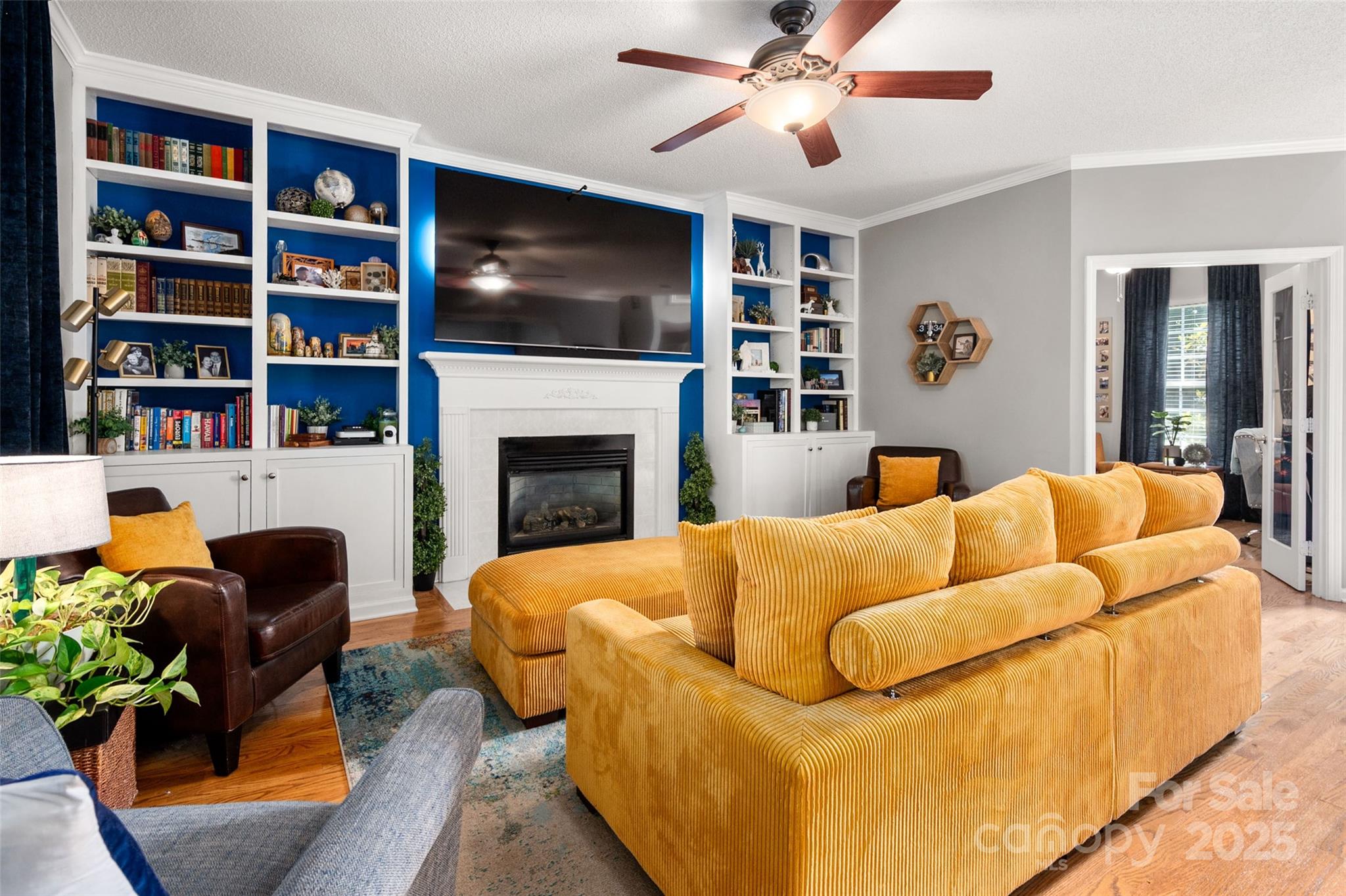 8619 New Oak Lane