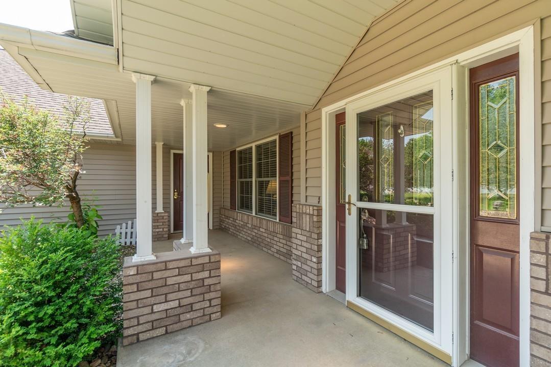 212 Cedar Circle