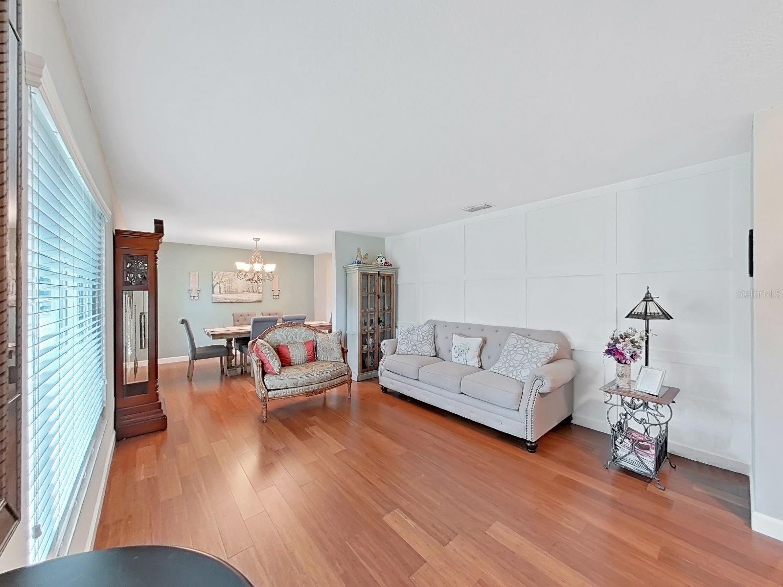 3707 Bloomingdale Avenue
