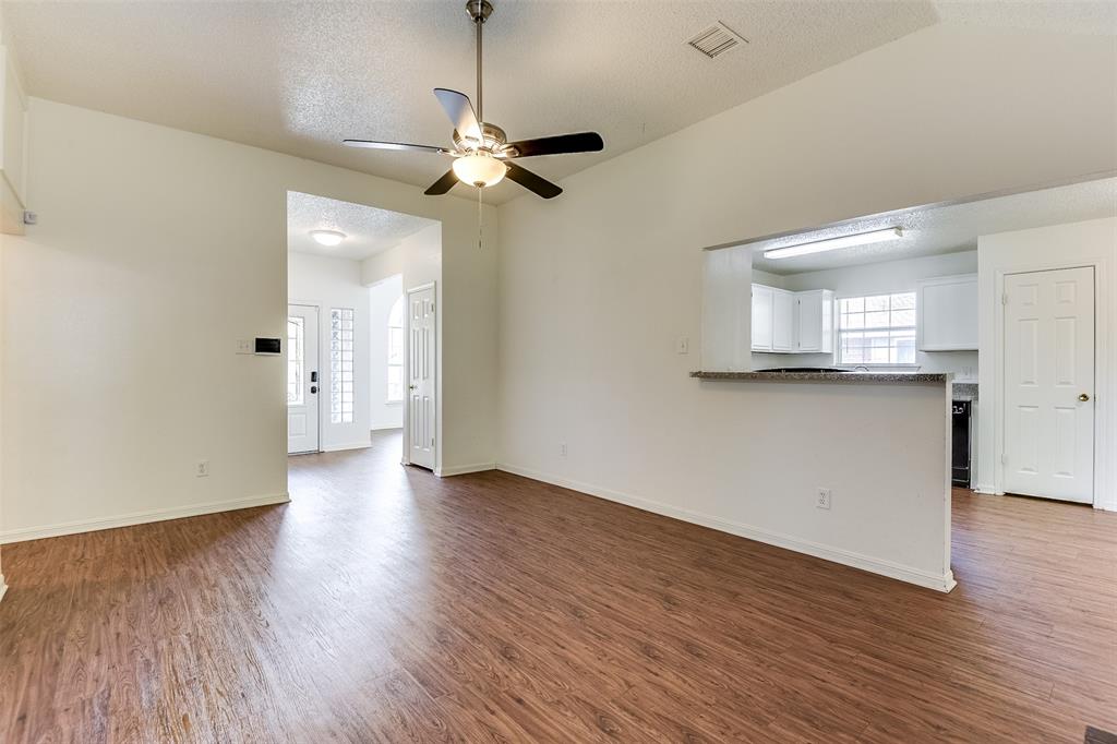 612 Inglewood Trail