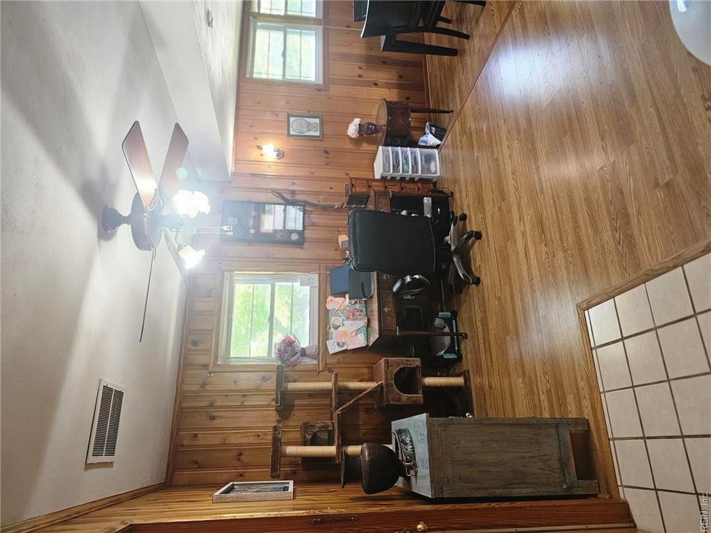 309 Lenore Trail
