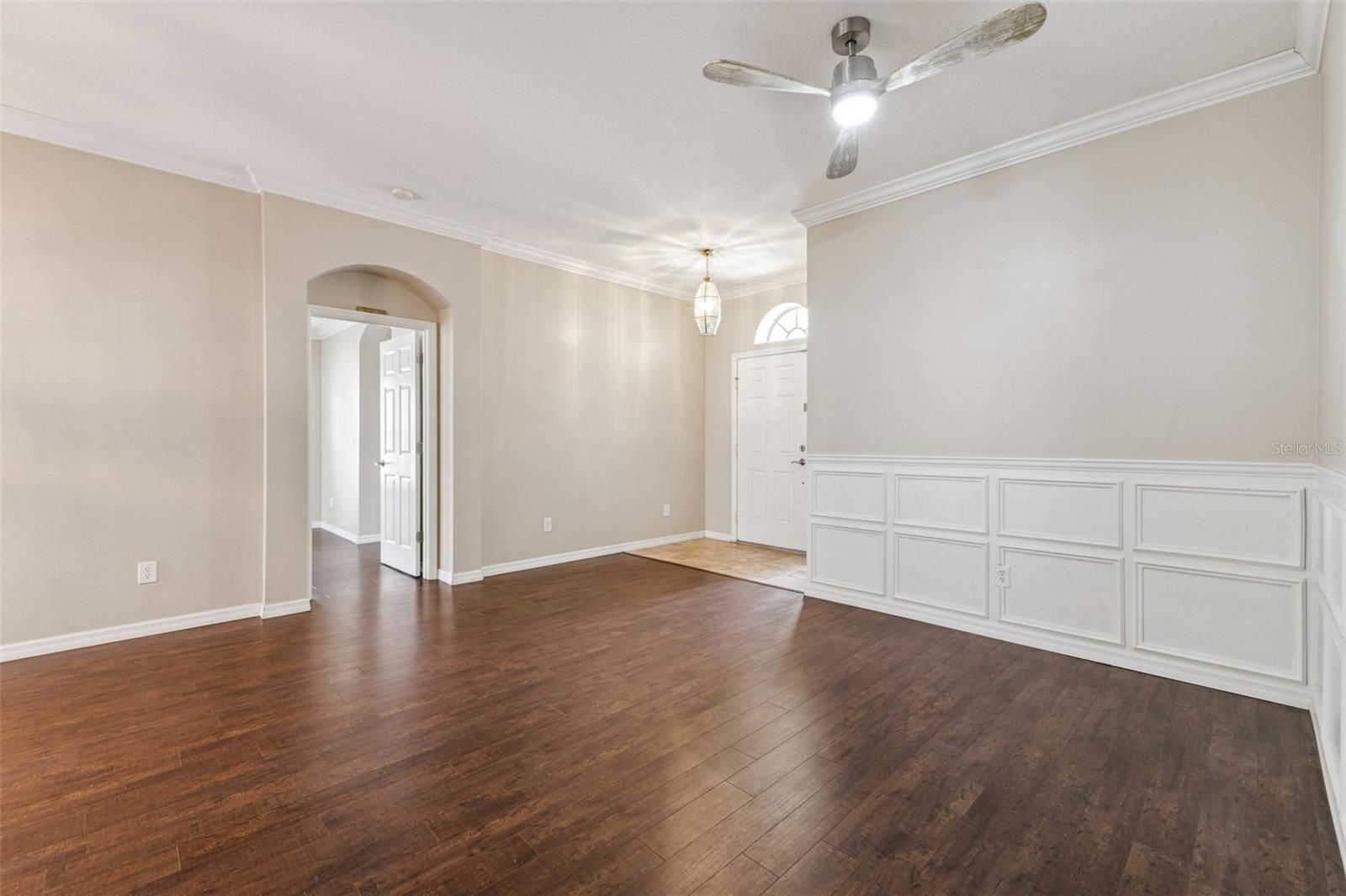 2066 Gloria Oak Court