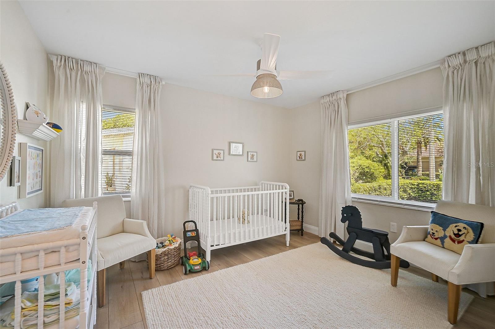 400 Nokomis Avenue S