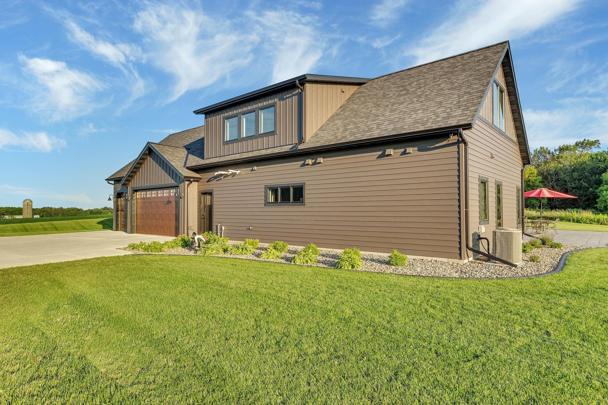 8841 Basil Road
