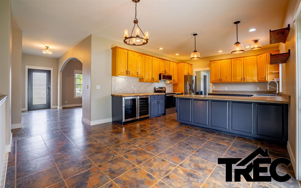 642 Cedarwood