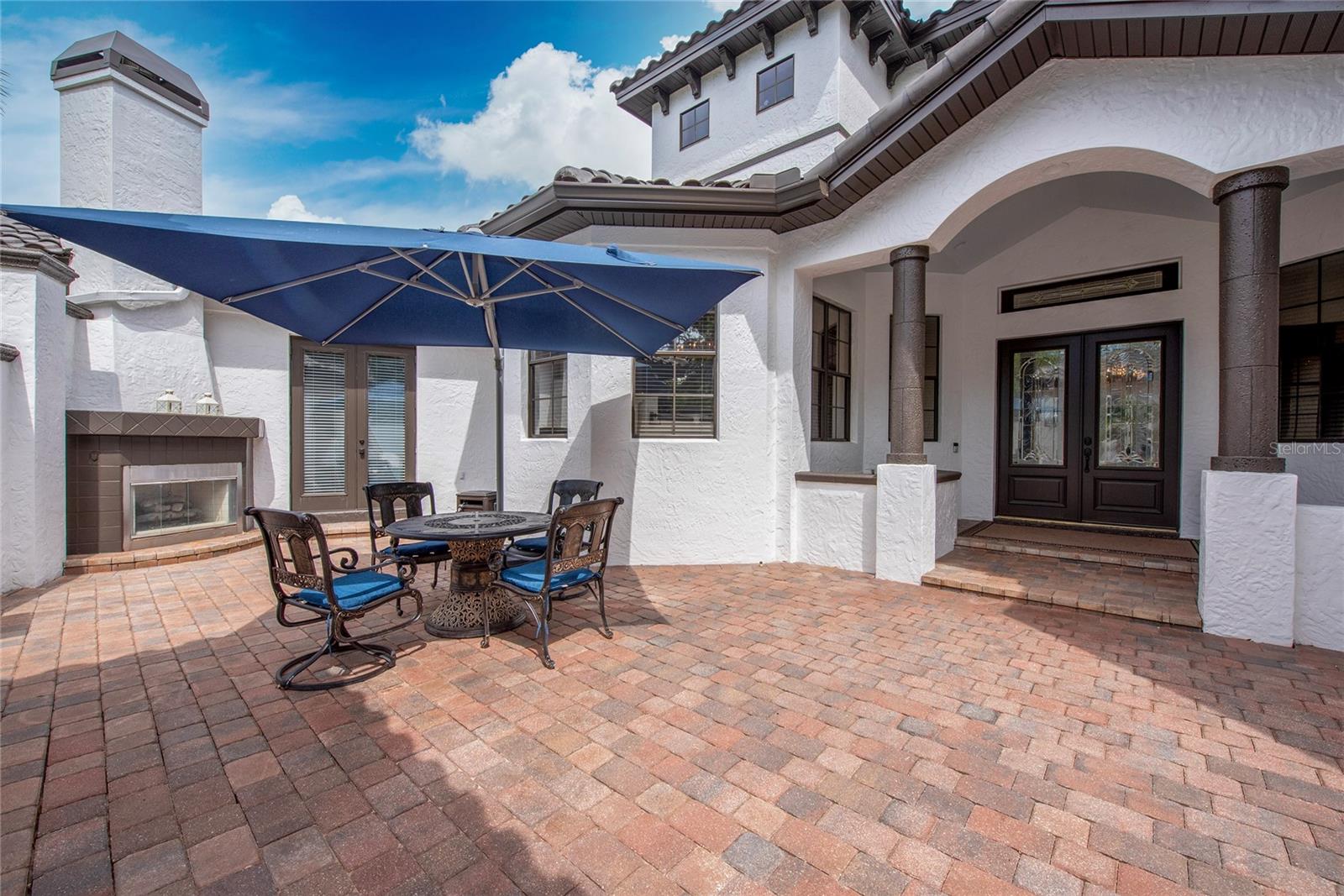 6221 Blakeford Drive