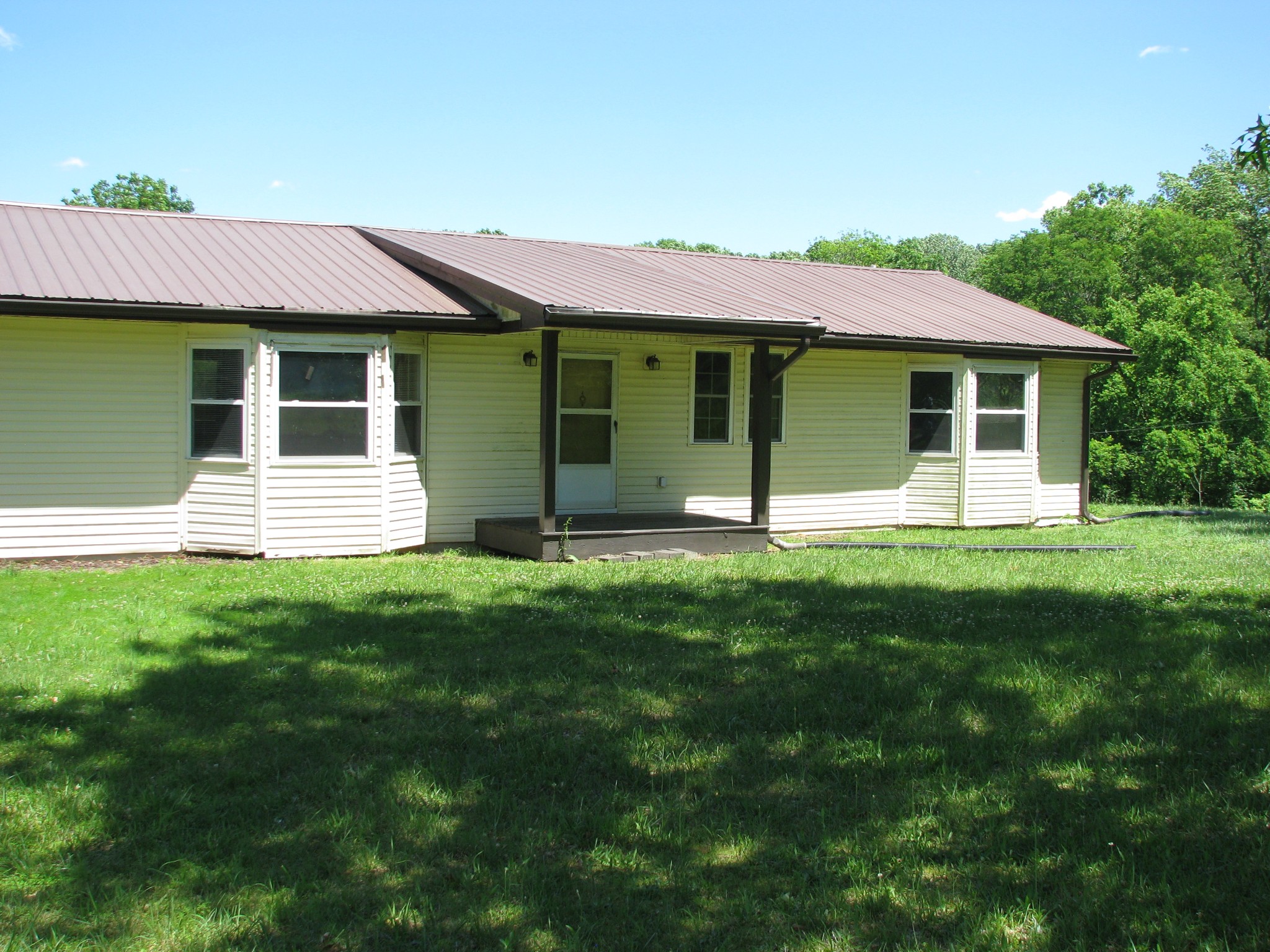 1419 Dyer Rd