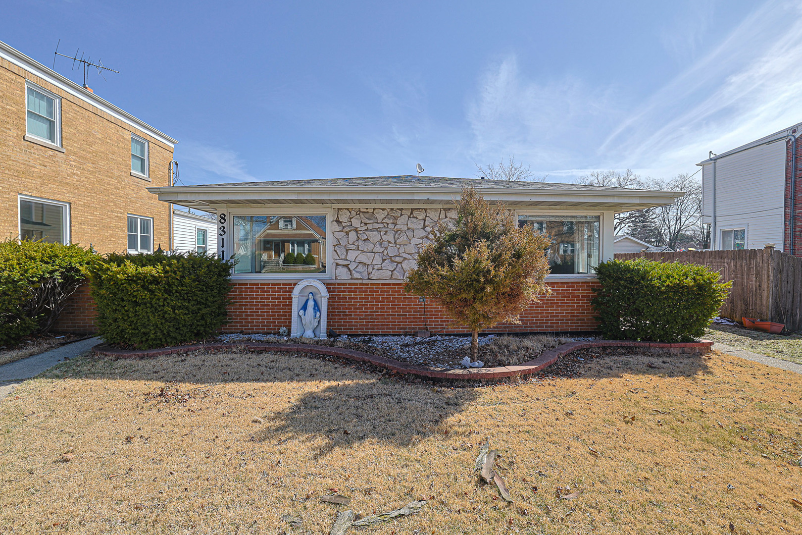 Loving maintained bi level located on a beautiful street. This home features updated kitchen granite countertop, stainless appliances and recessed lighting, furnace and roof were replaced within last 3 years. Gleaming hardwood floors  throughout the house. Great location convenient to schools,transportation,shopping,hospitals and ALL