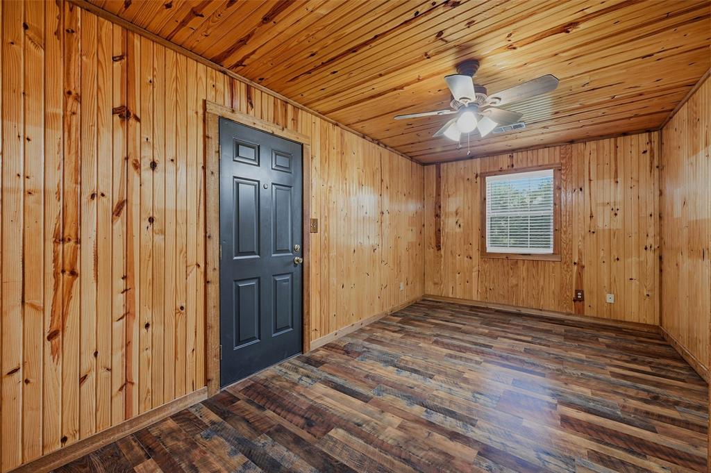 1489 Calf Creek Lane