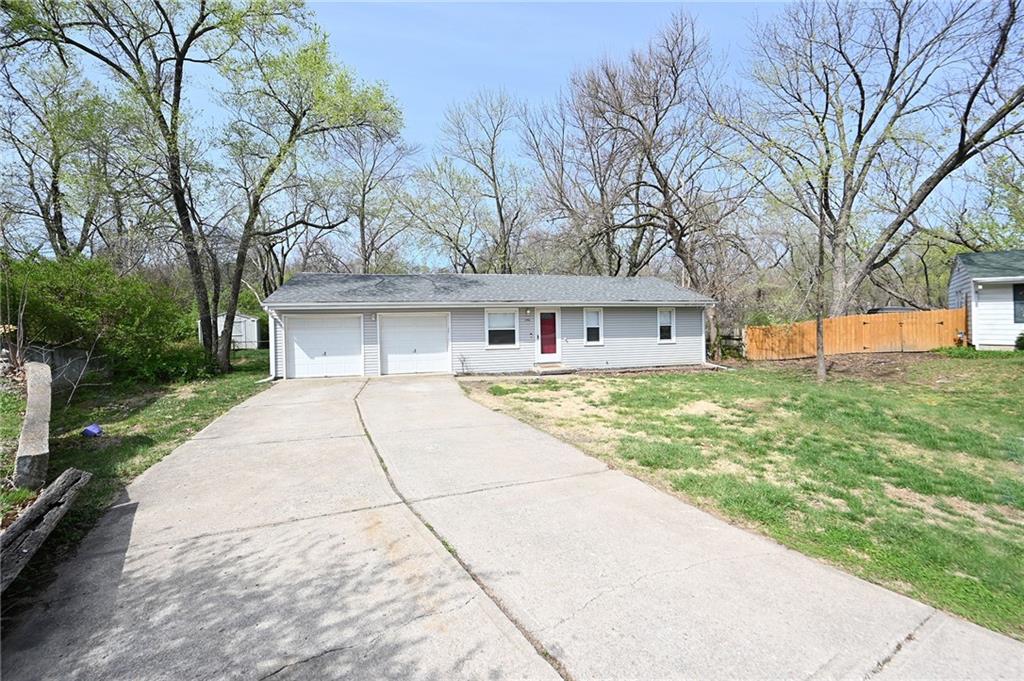 5142 N Corrington Avenue