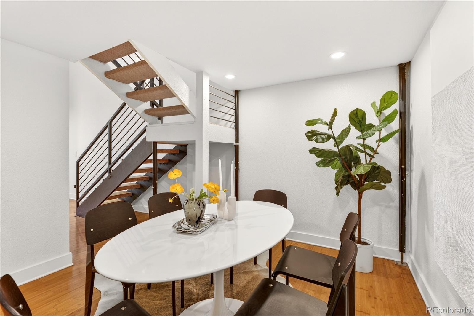 1421 Oneida Street 7