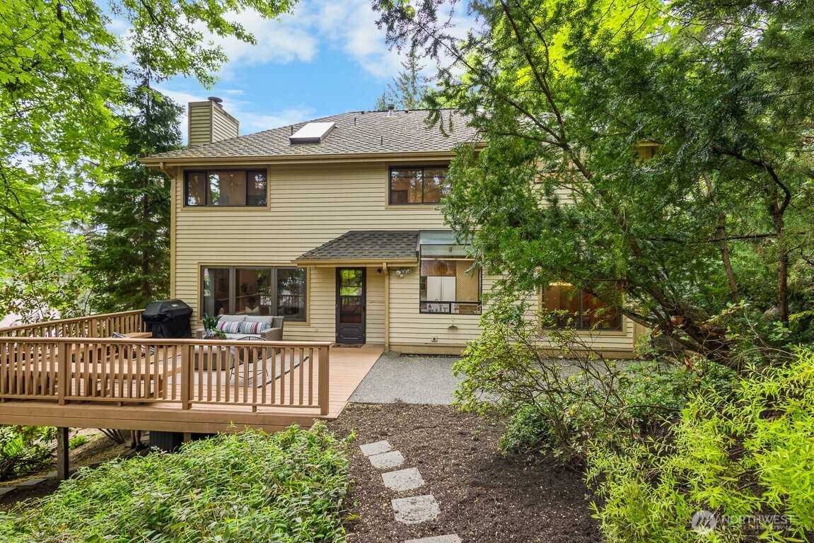 Bellevue - 14310 SE 63rd Street