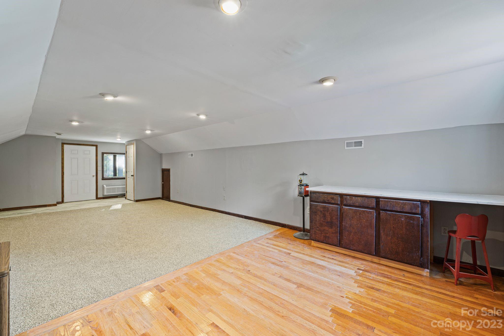 6820 Locke Drive