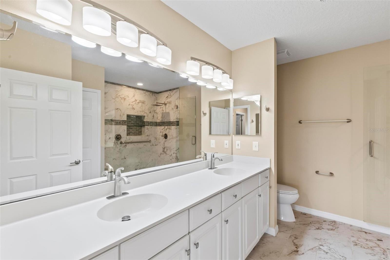 500 Canopy Walk Lane 515