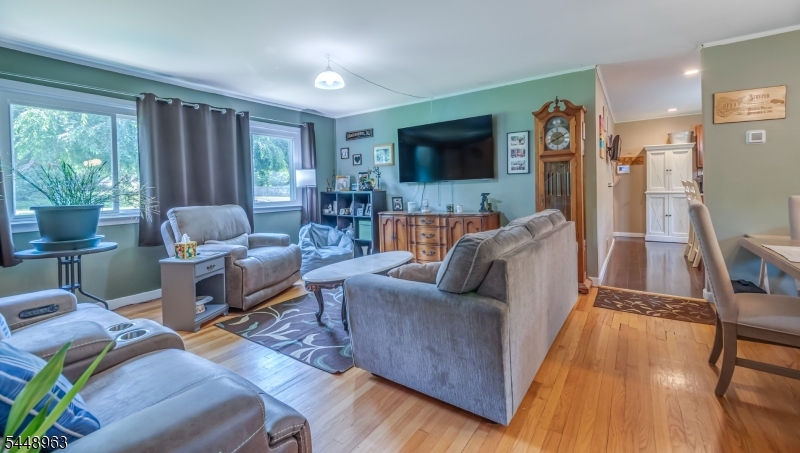 427 Mount Hermon Rd — photo 7 of 27