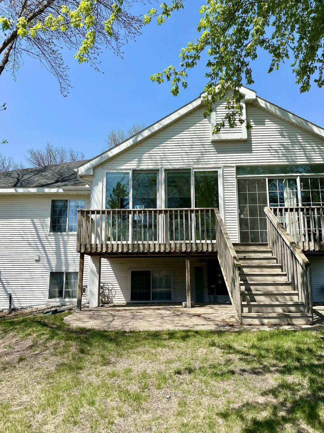 1103 Par Lane SE