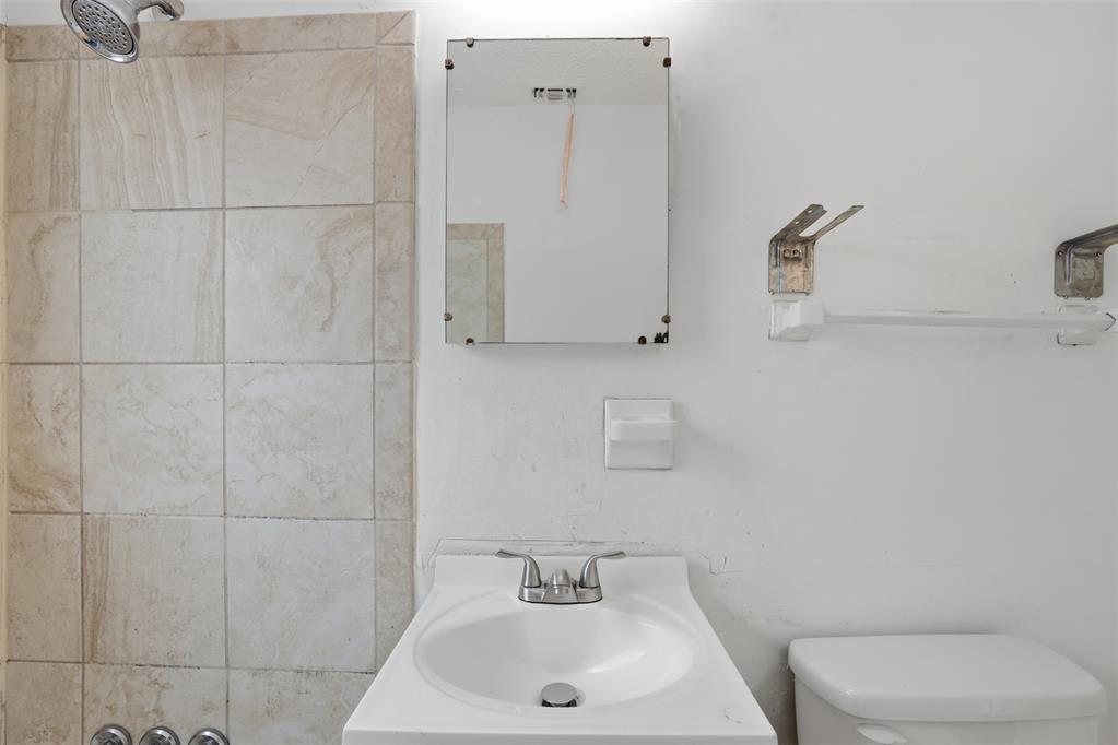 2140 NW 31st Street