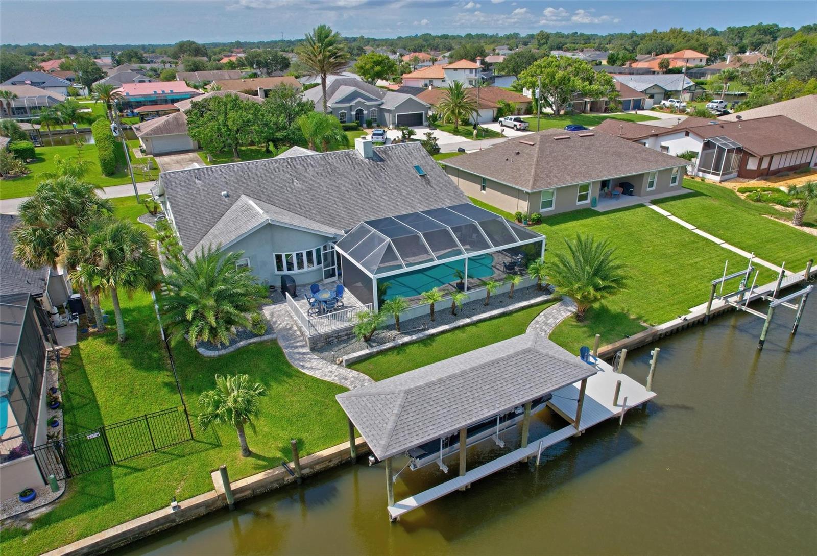 6 Colony Court