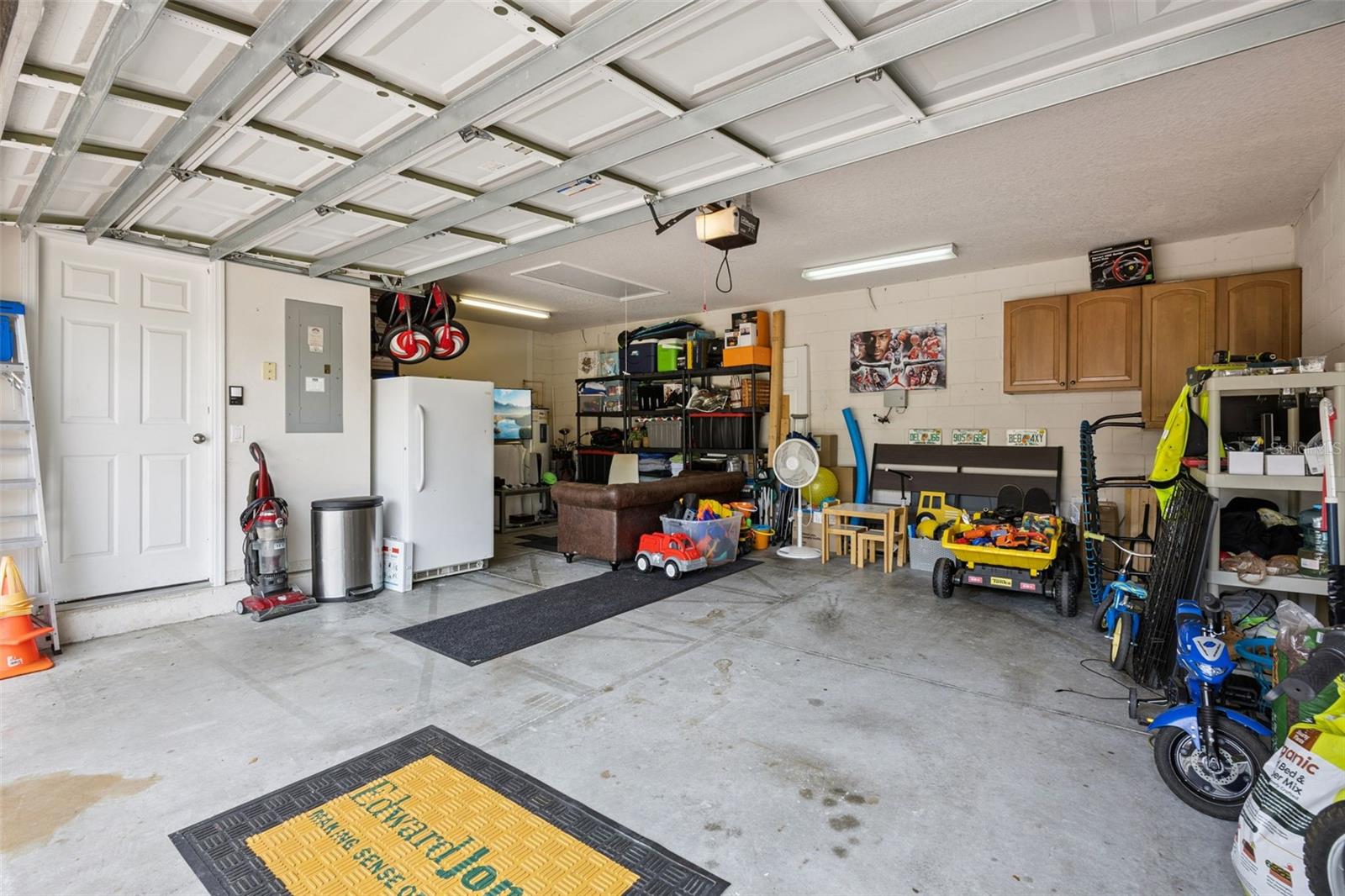 3760 Liberty Hill Dr