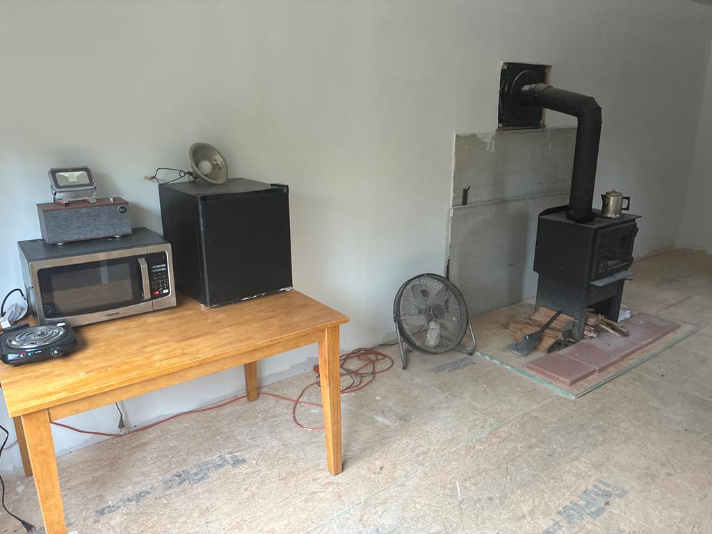 392 Possum Hollow Rd