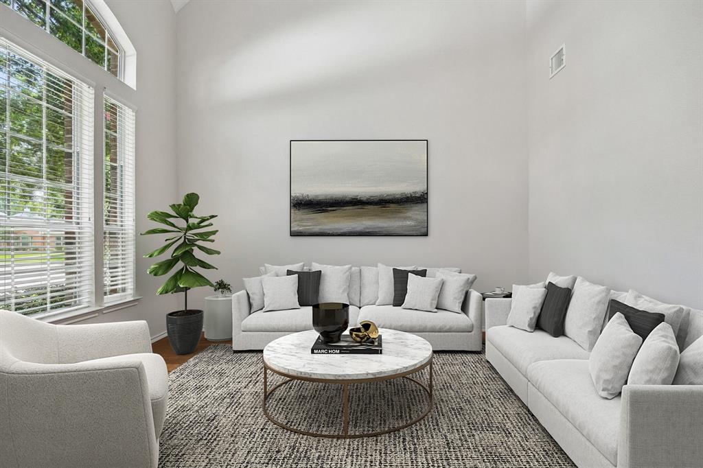 415 Mainsail Drive