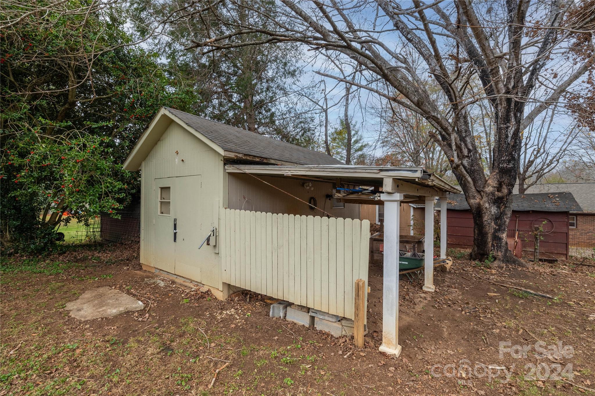 2559 Sweetbriar Circle
