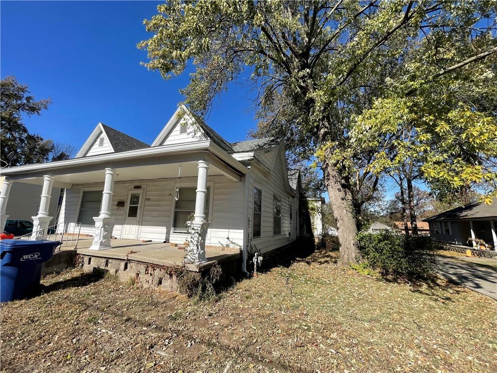 418 W Walnut Street