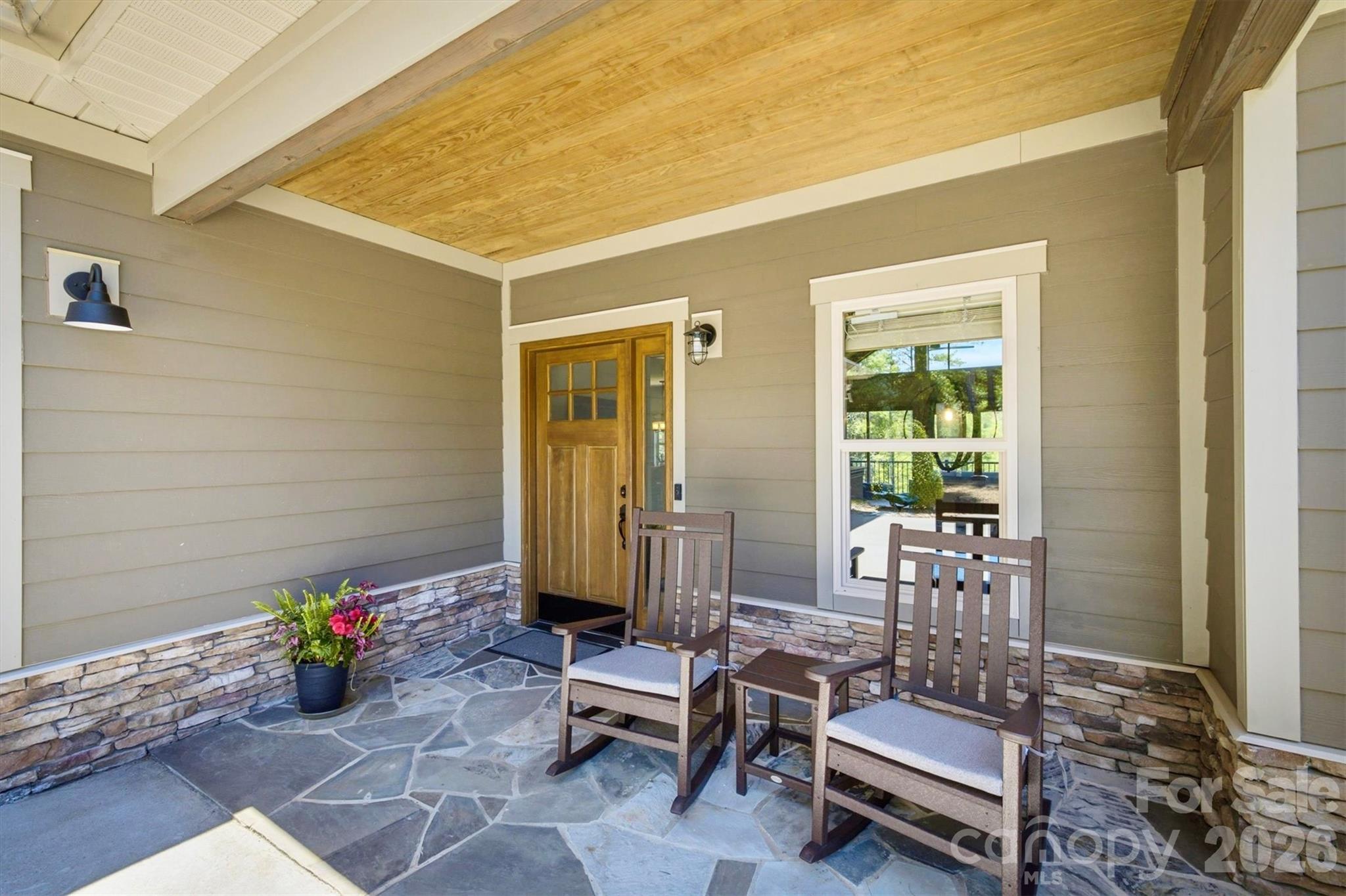 5515 Cedar Cove Way