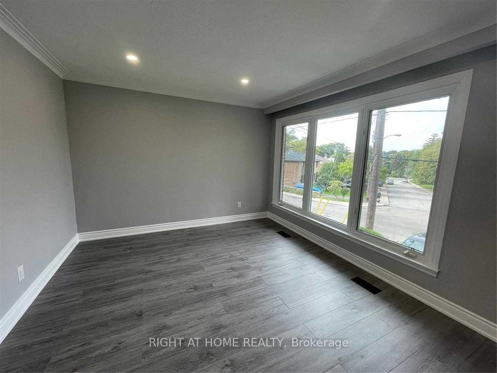 177 Gooch Ave 2
