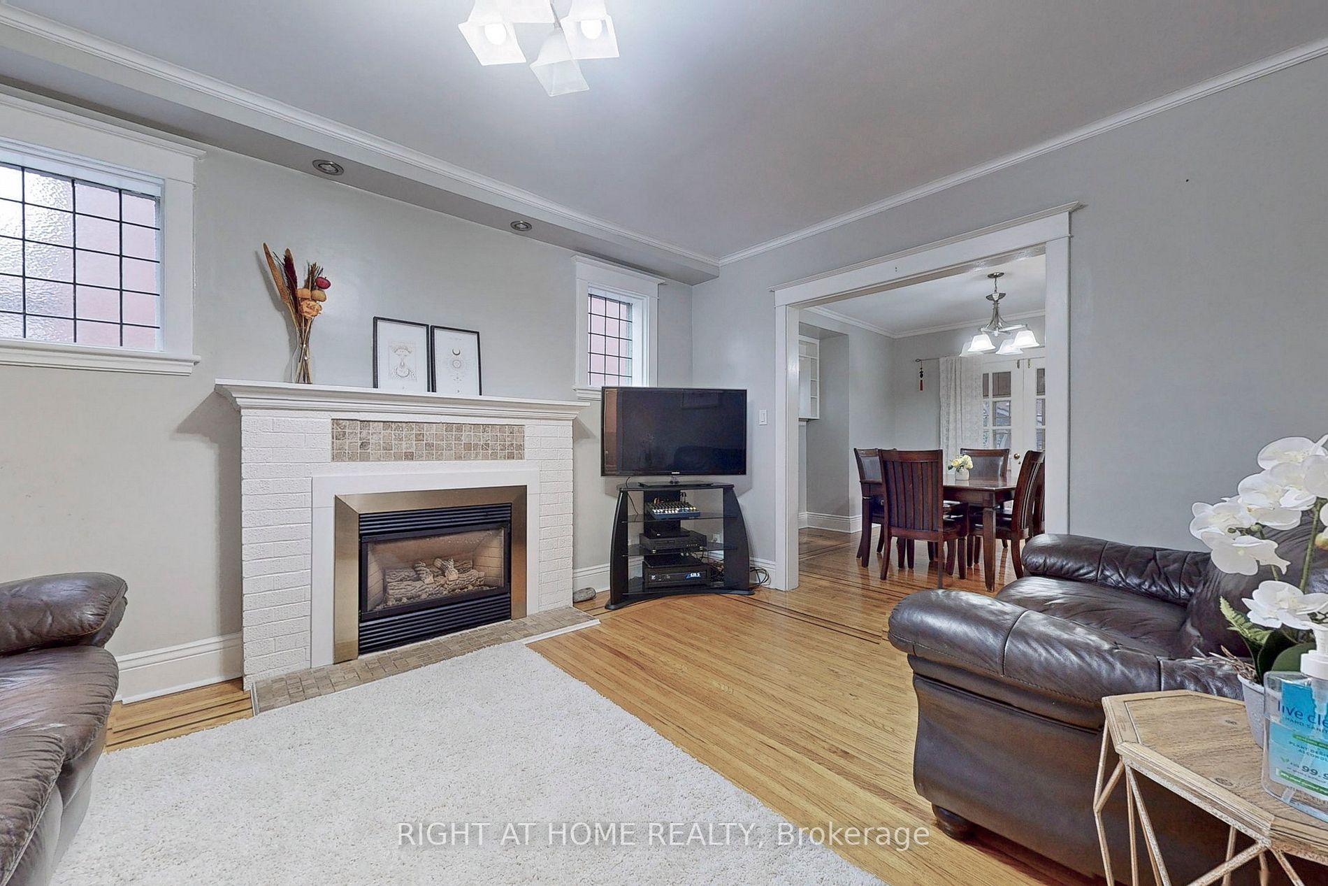 34 S Connaught Ave
