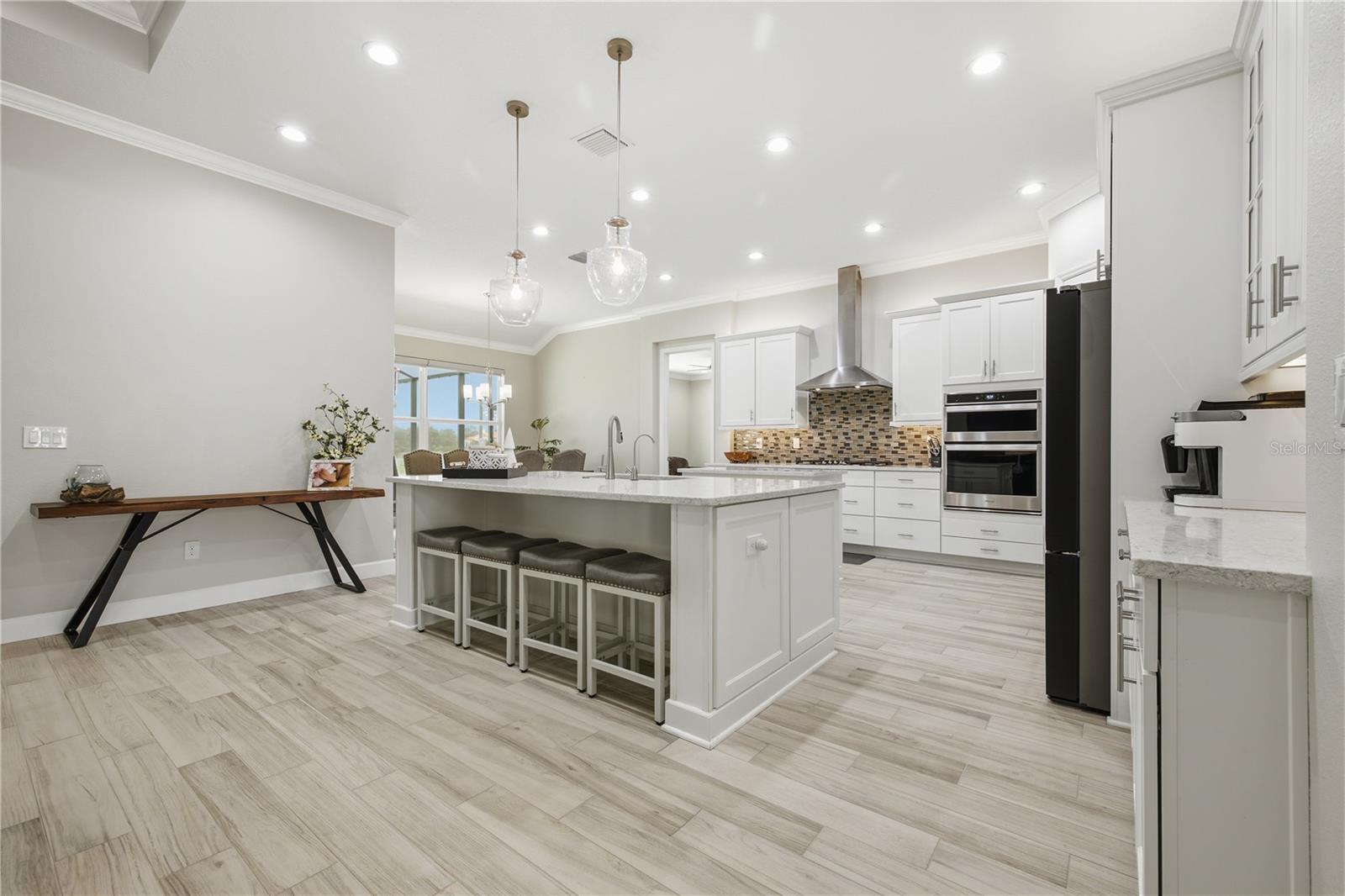 5315 San Remo Circle