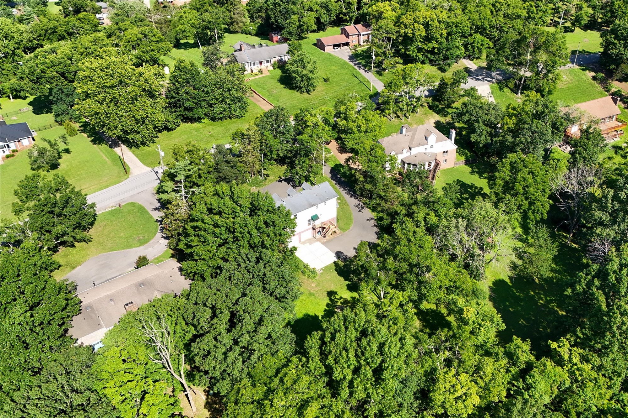 812 Fonnic Dr