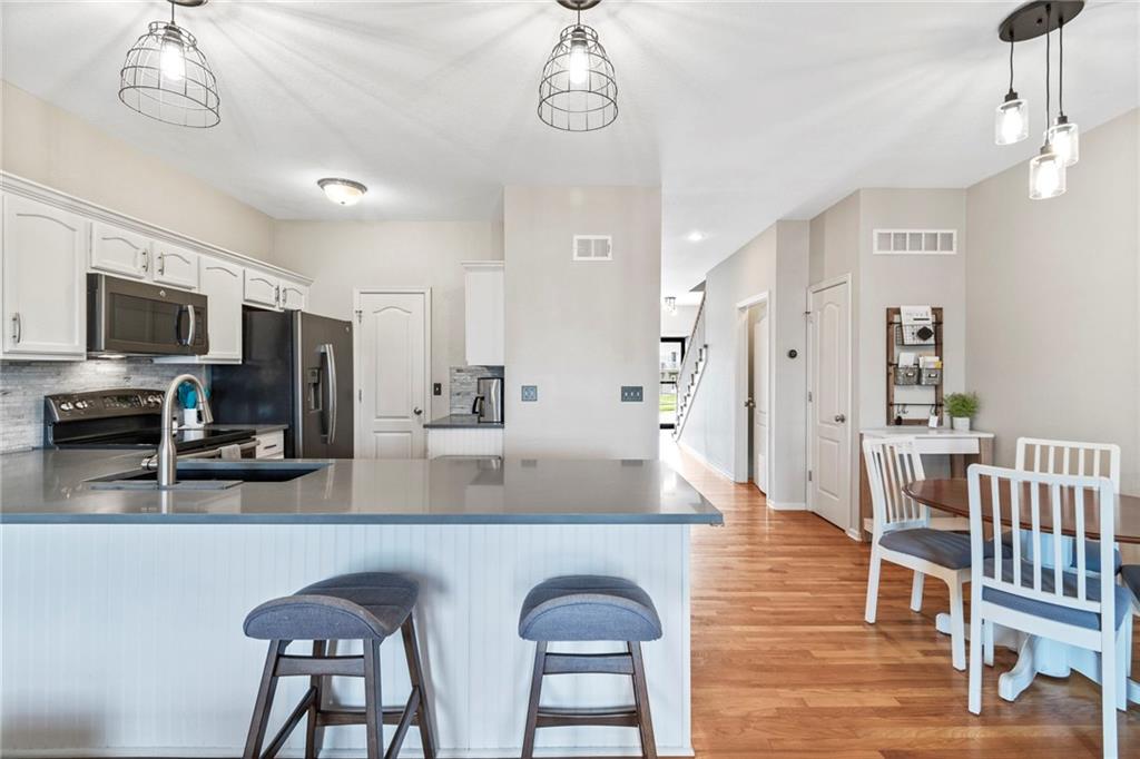 4004 NW 94th Terrace