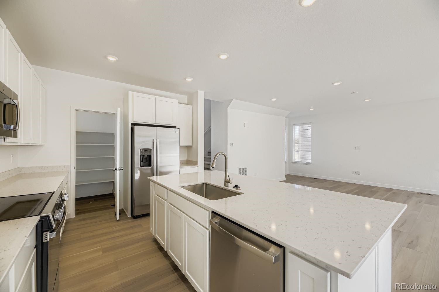 7724 S Cherokee Trail
