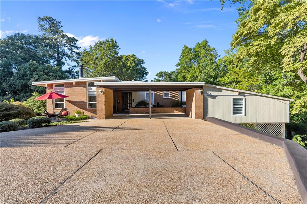8 Rollingwood Place