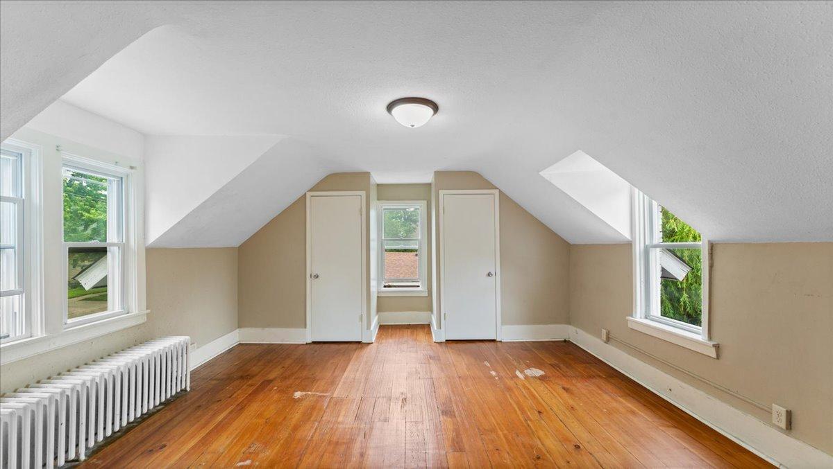 200 15th Avenue N