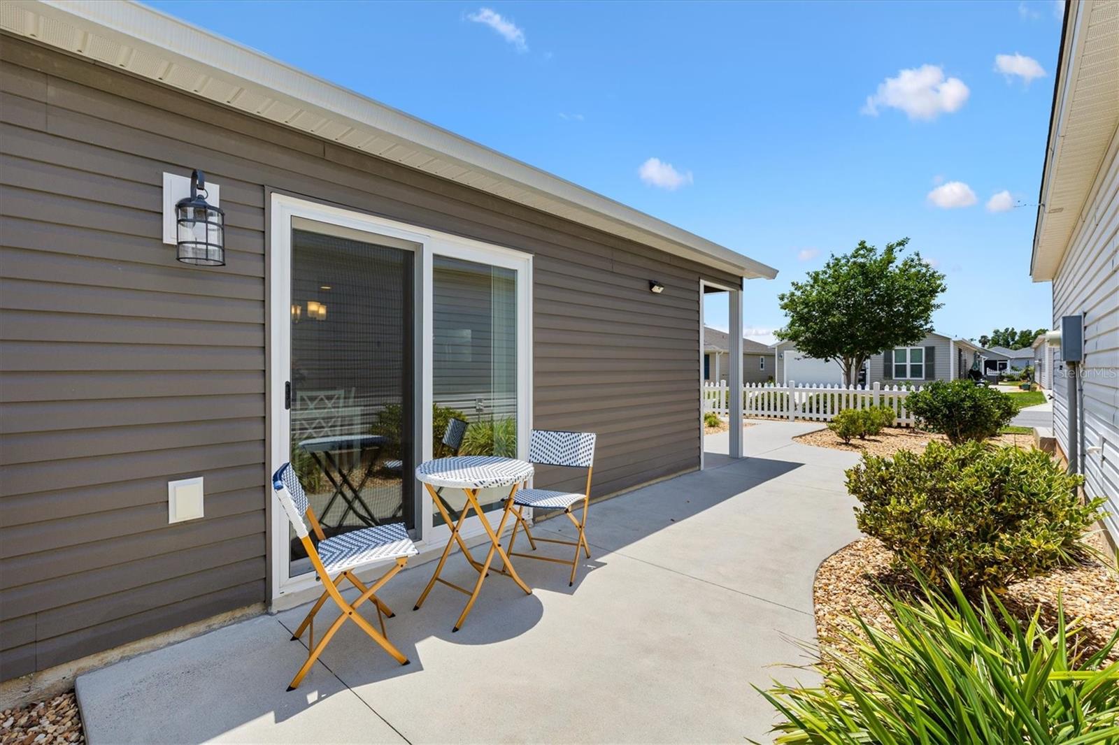 5597 Gracie Lane