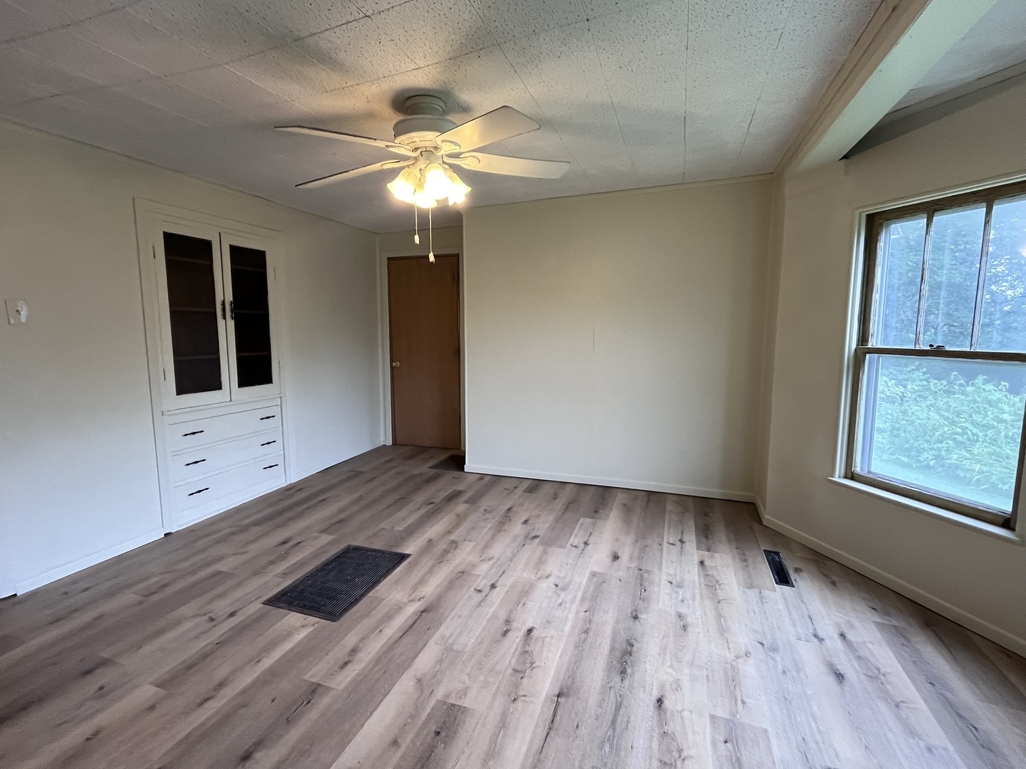 22932 State Highway 106