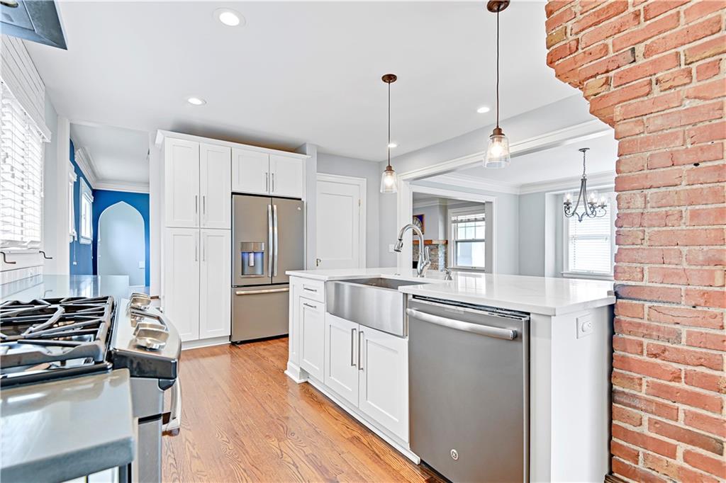 5600 Brookside Boulevard