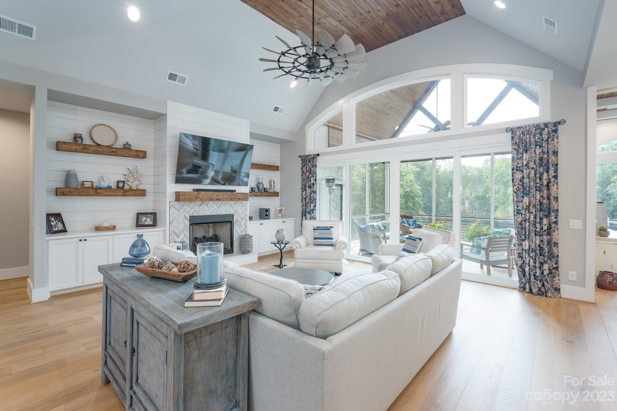205 Water Oak Way