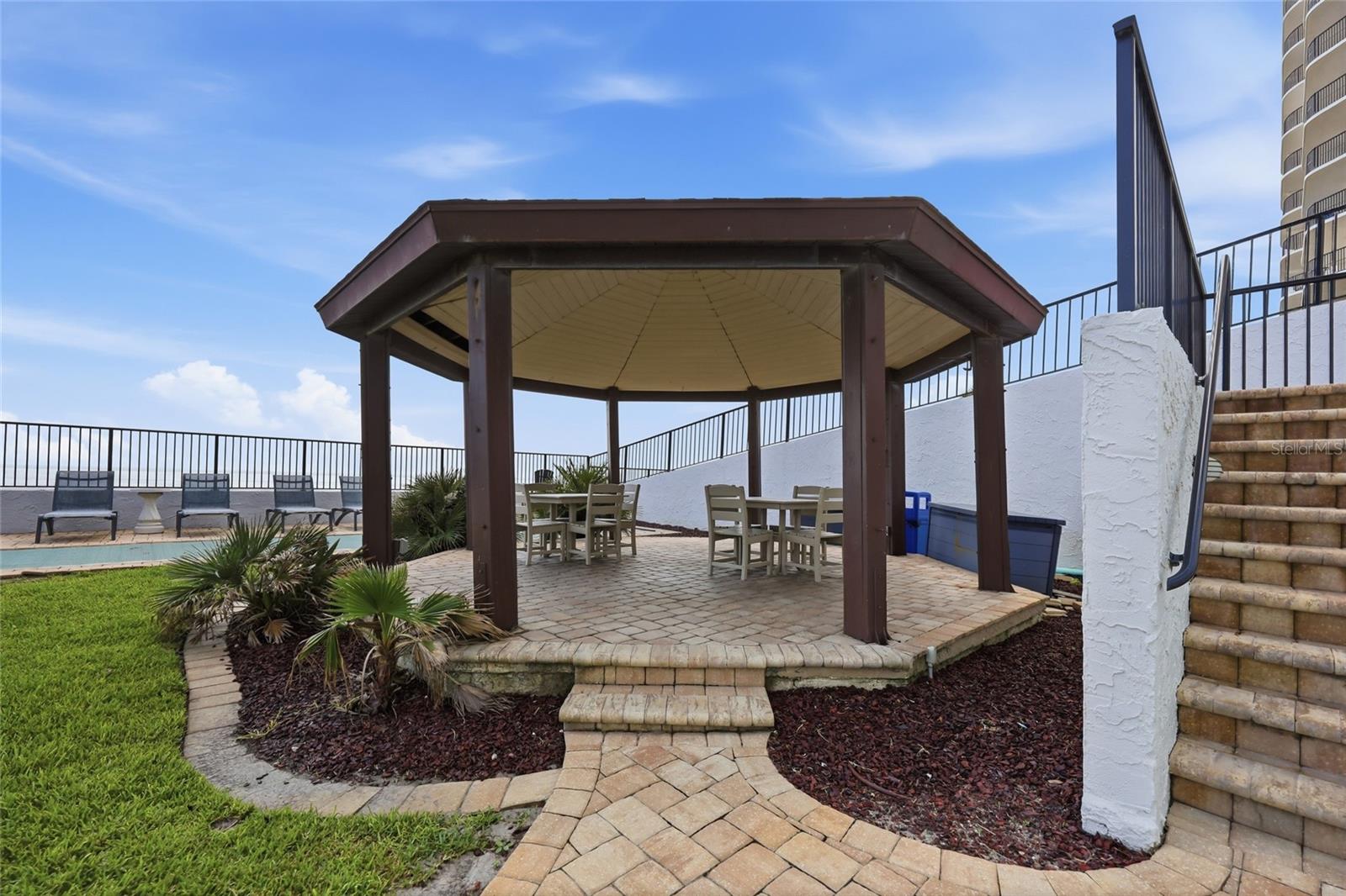 3747 S Atlantic Avenue 4050