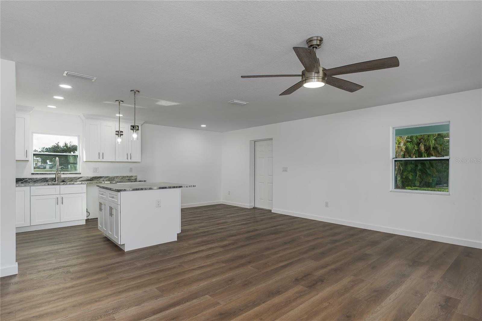 305 19th Street East