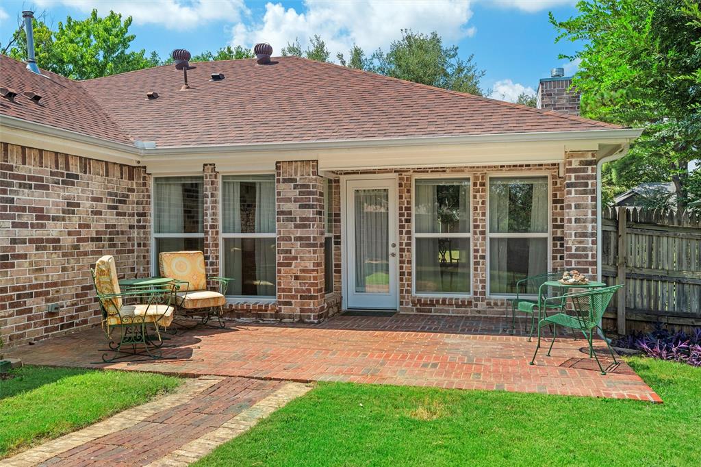 708 Gunnison Court