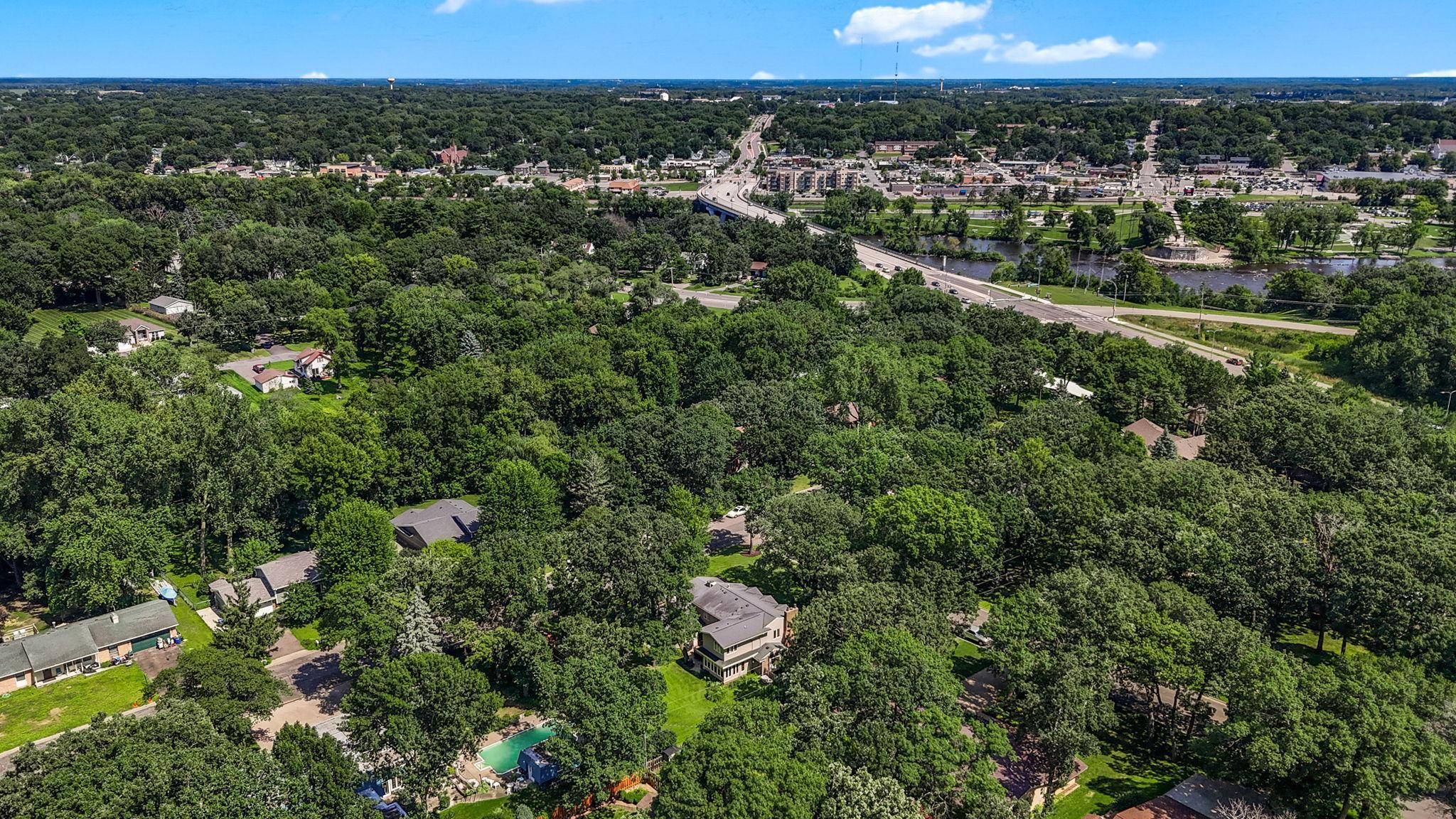 2021 Hillcrest Drive