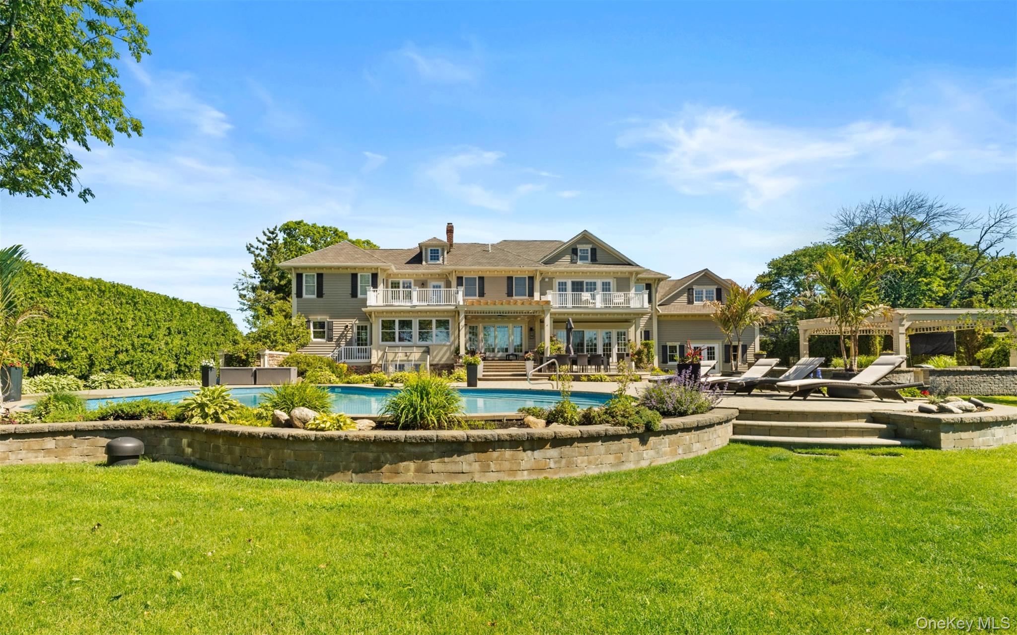 10 Magoun Road