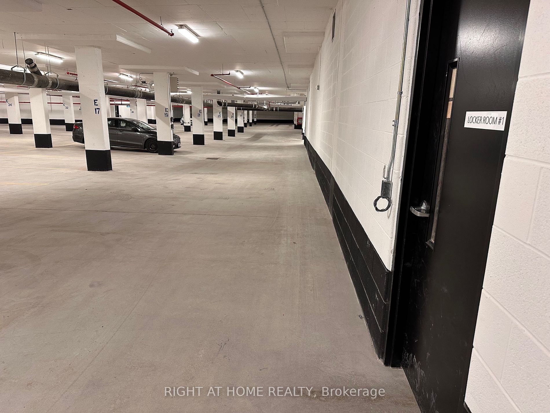 460 Gordon Krantz Ave 621